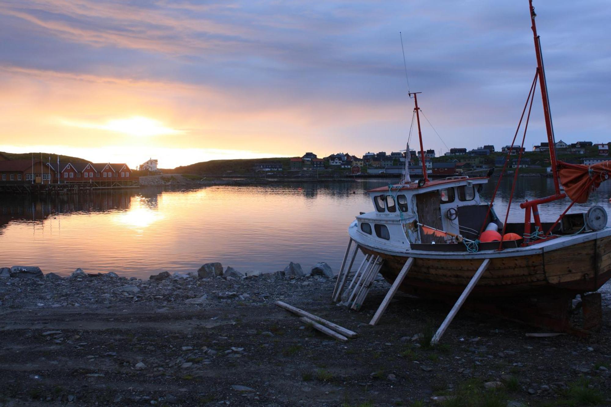 Adventure Camp Mehamn Otel Dış mekan fotoğraf