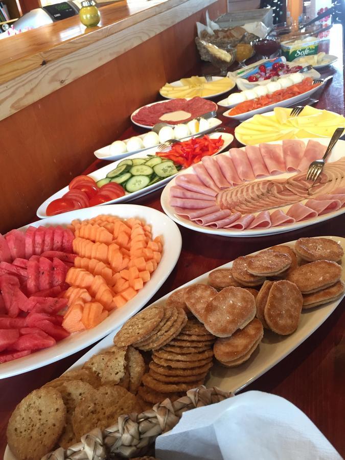 Adventure Camp Mehamn Otel Dış mekan fotoğraf